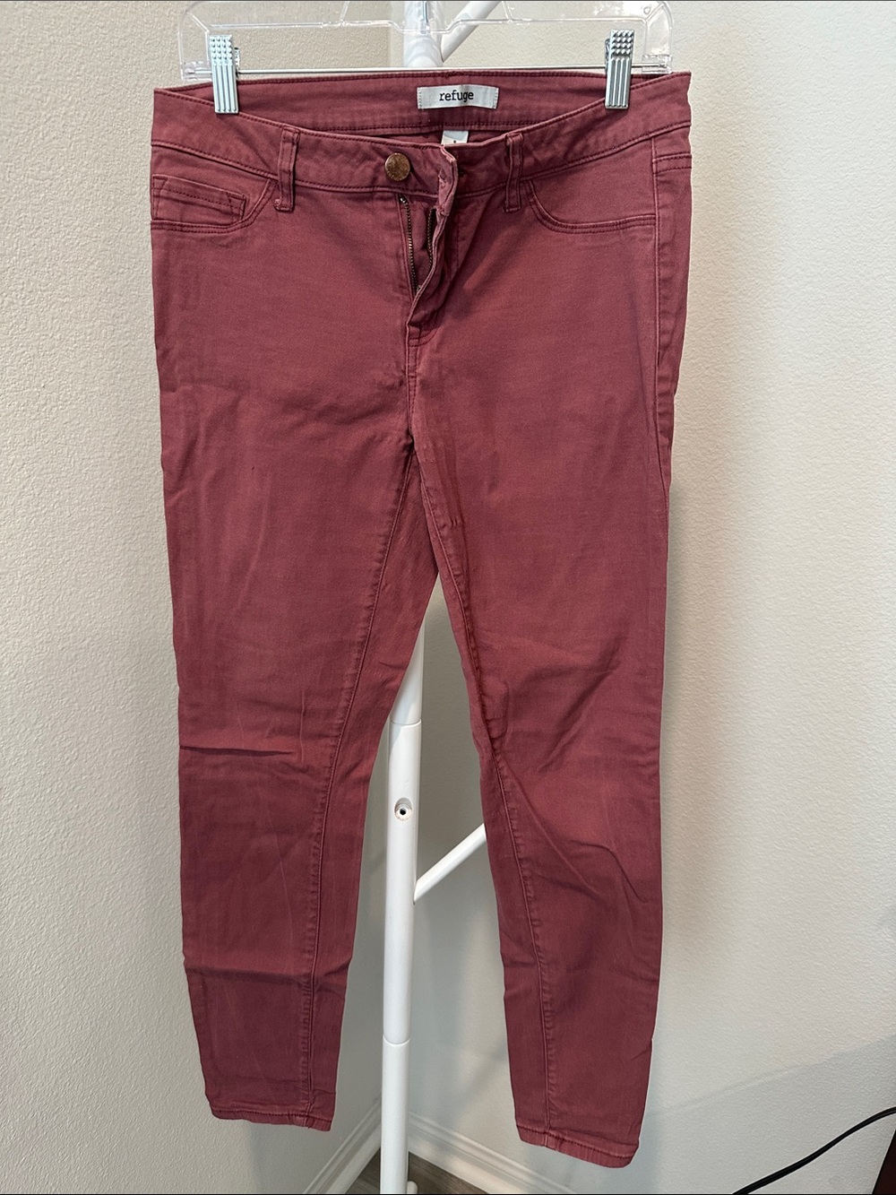 refuge Rosewood Skinny Stretch Jeans
